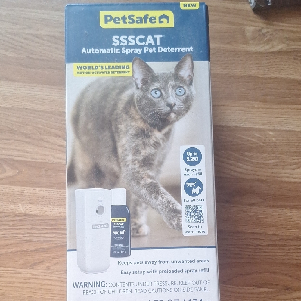 PetSafe SSSCAT Automatic Spray Pet Deterrent - White
